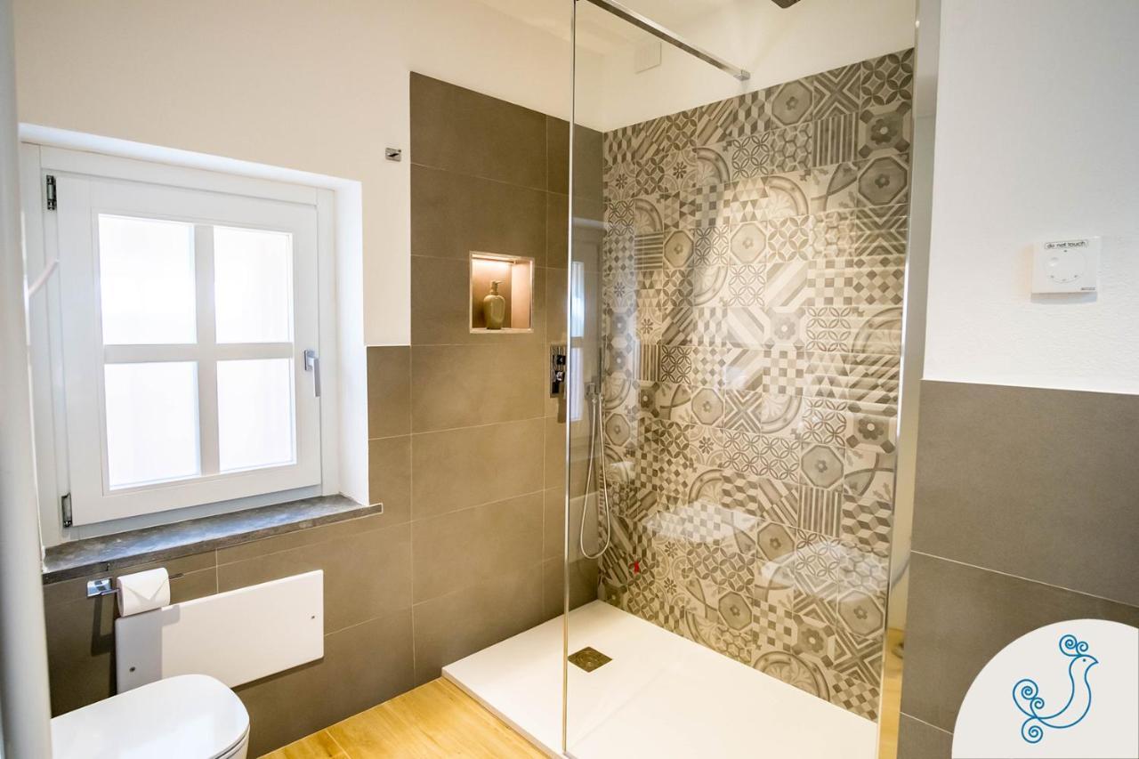 קליארי Karu Suites מראה חיצוני תמונה