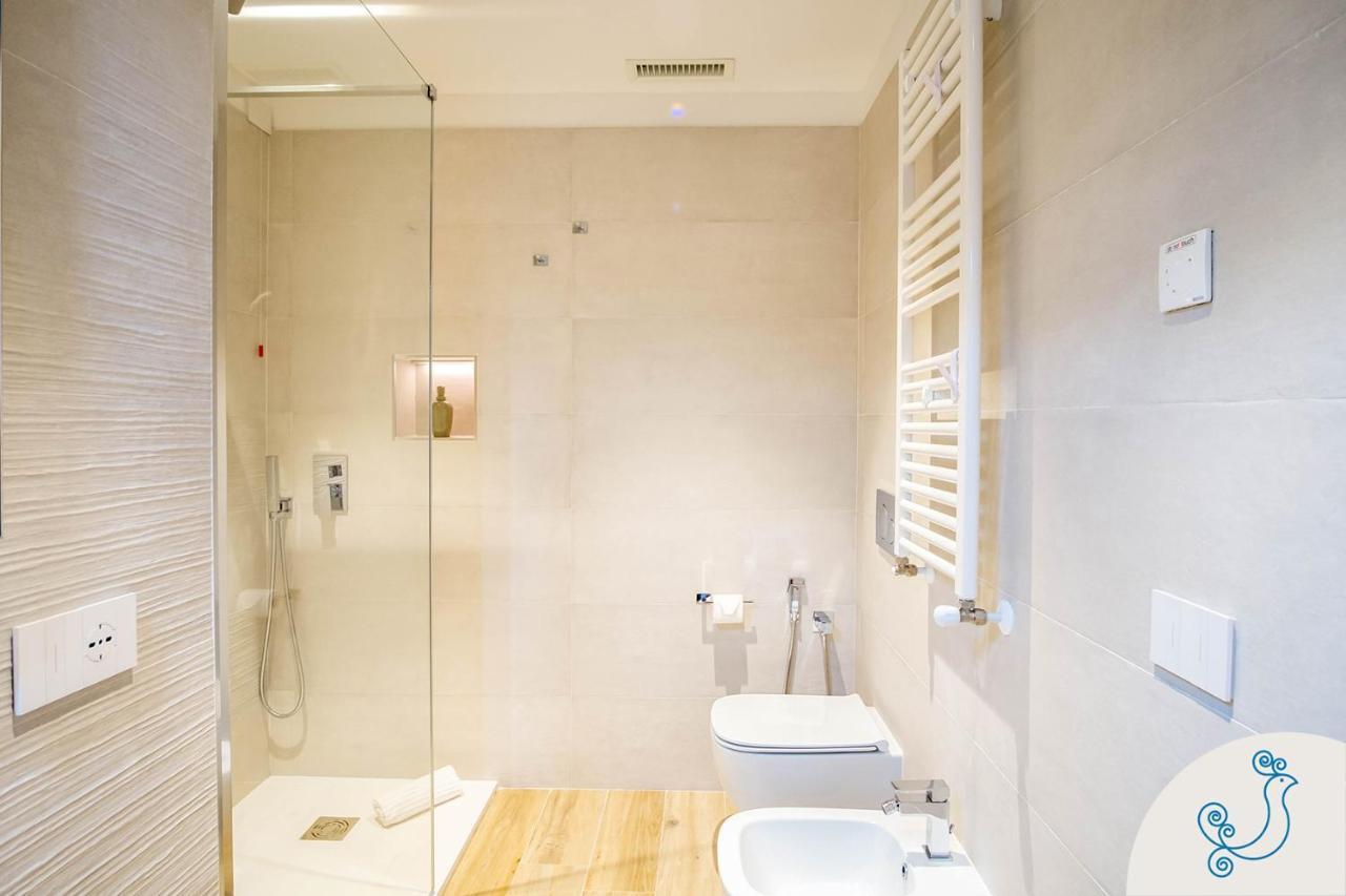 קליארי Karu Suites מראה חיצוני תמונה