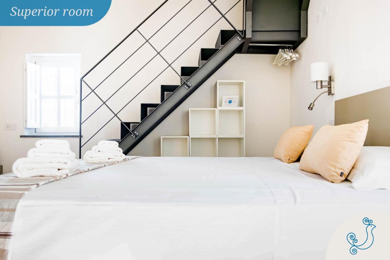 קליארי Karu Suites מראה חיצוני תמונה